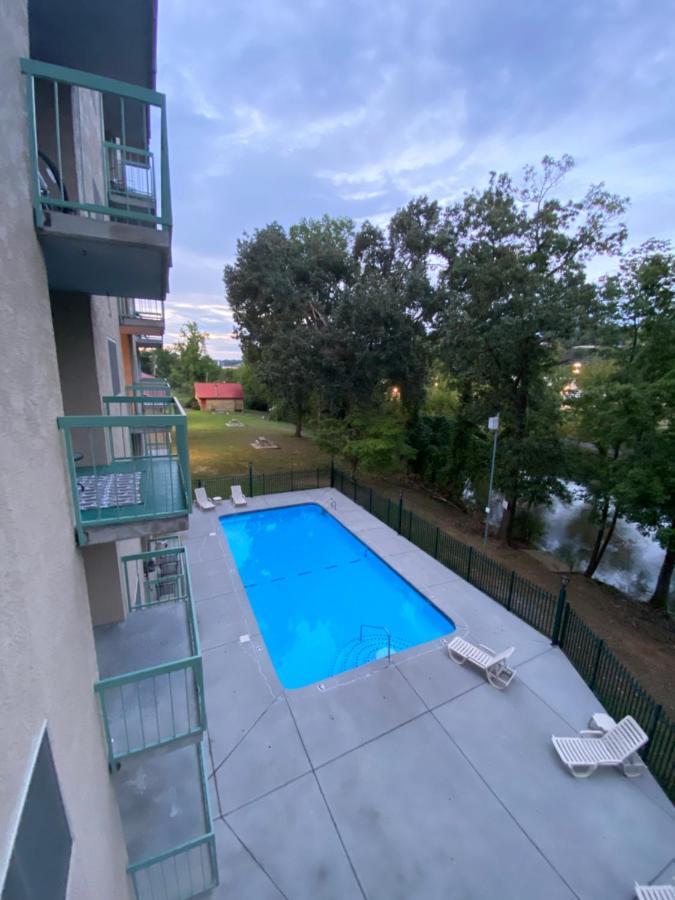 River Place #501 2bd Pigeon Forge